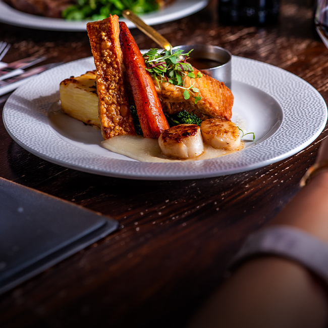 Explore our great offers on Pub food at The Flying Horse